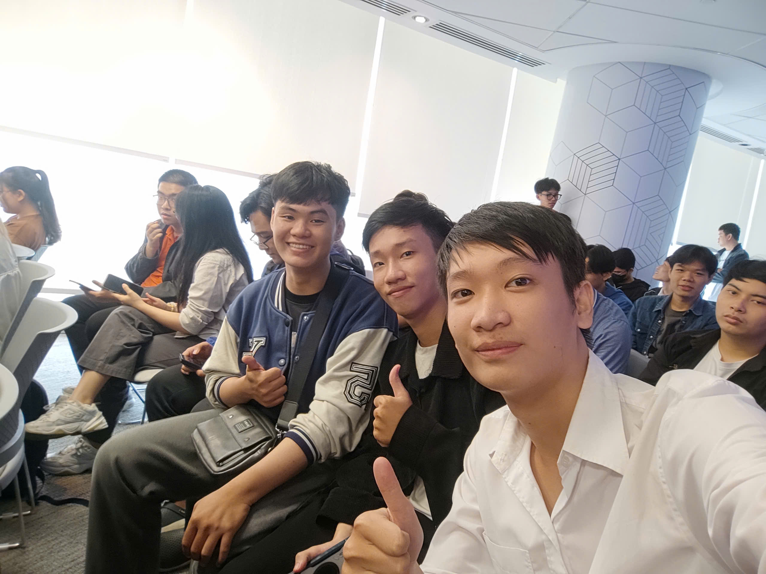 AWS First Cloud Journey Community Day 2025