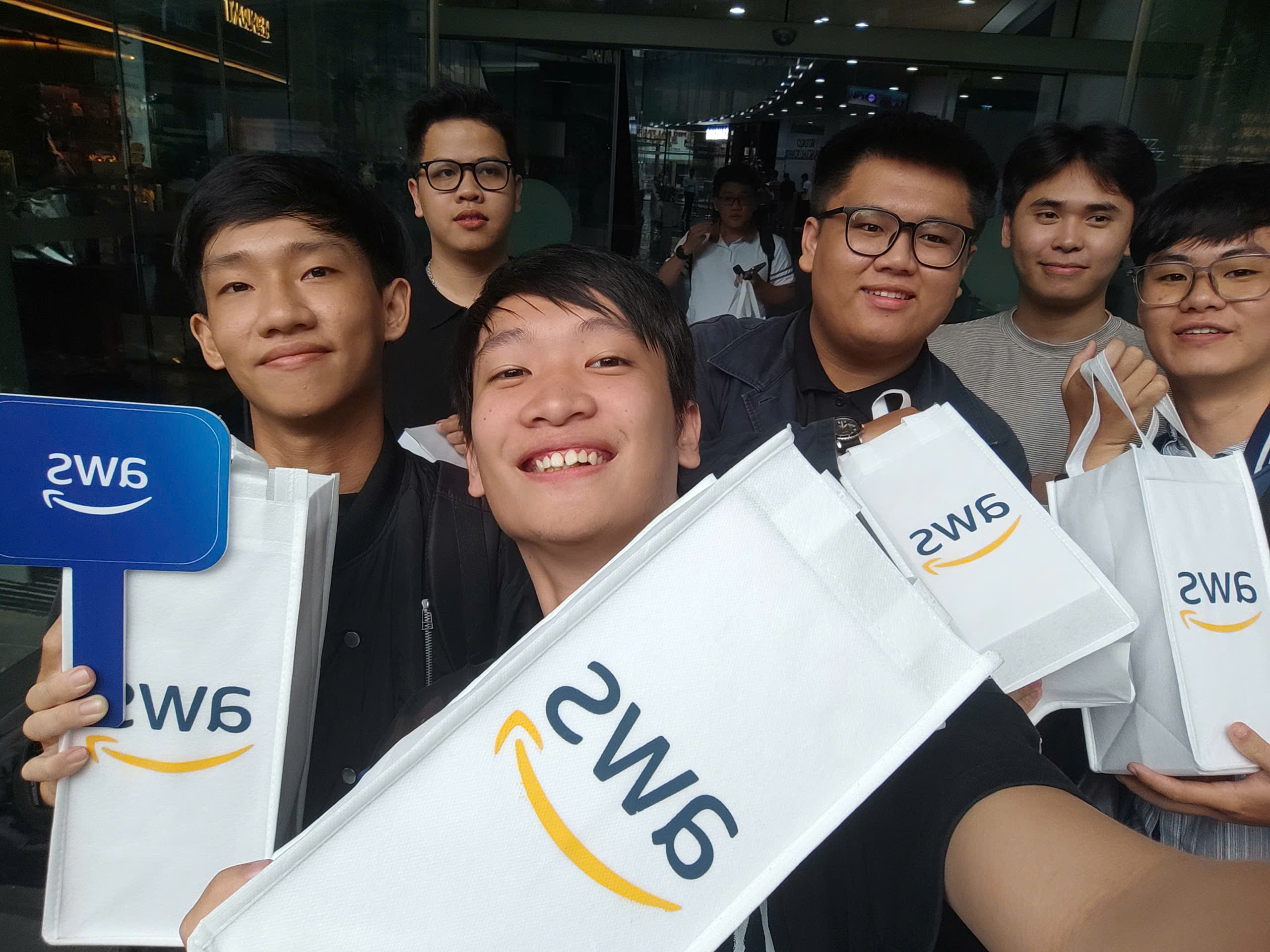 AWS Vietnam Cloud Day 2025